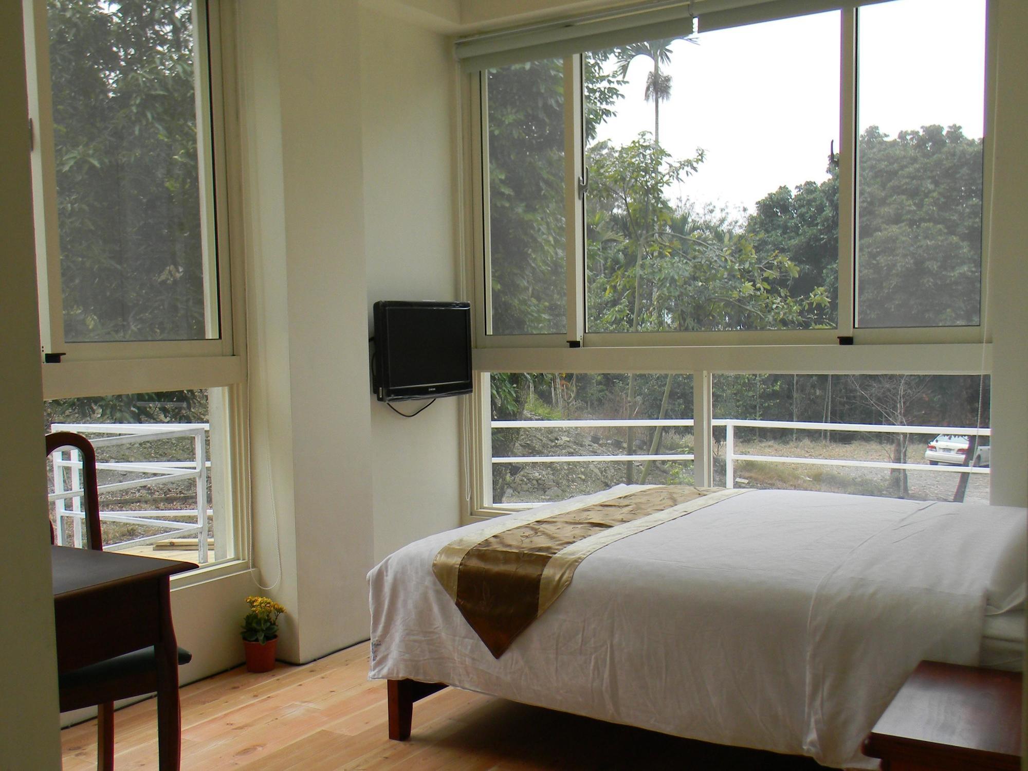 Nantou Young Chi Ku Hot Spring B&B מראה חיצוני תמונה